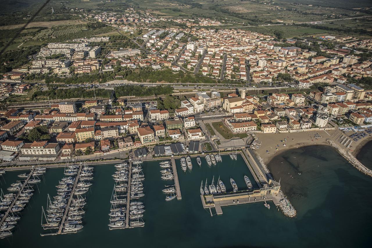 Santa Caterina Hotell San Vincenzo Exteriör bild